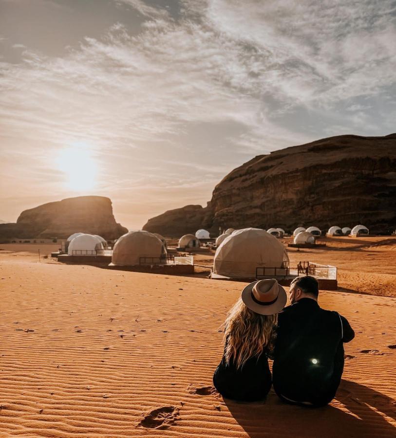 Orbit Camp Hotell Wadi Rum Exteriör bild