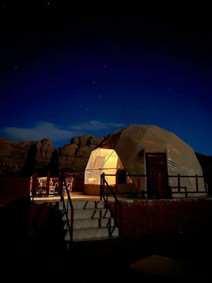 Orbit Camp Hotell Wadi Rum Exteriör bild
