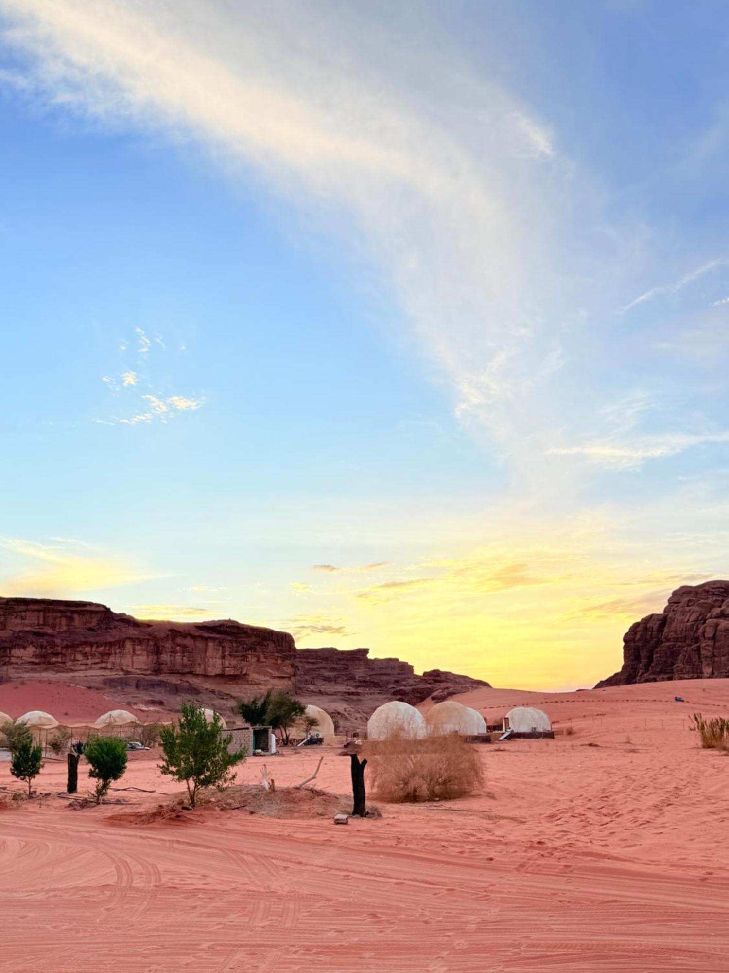 Orbit Camp Hotell Wadi Rum Exteriör bild